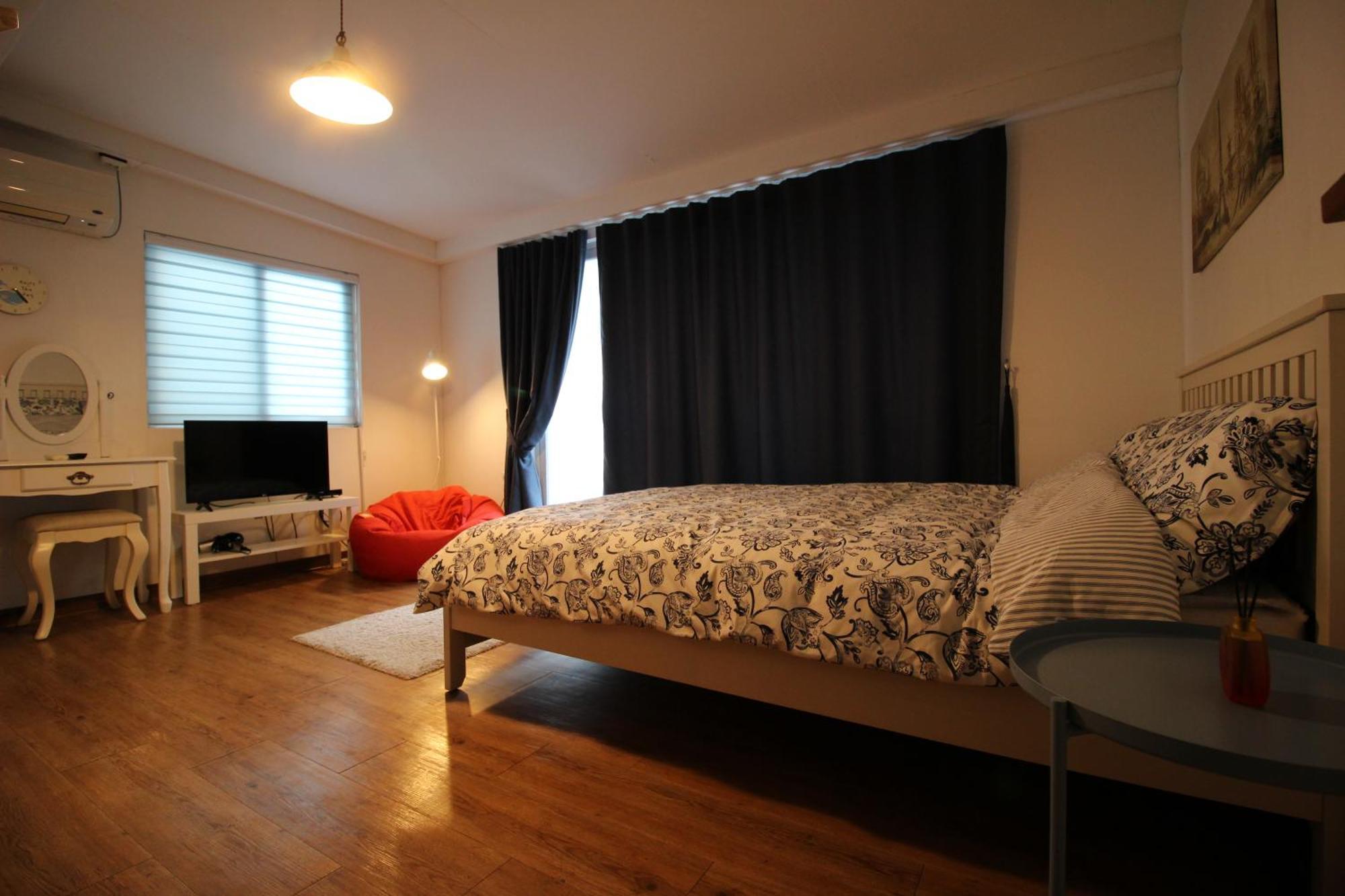 Bunk Guesthouse Hongdae Сеул Номер фото